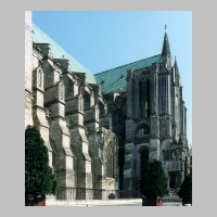 Chartres, 5, Langhaus und Querhaus von SW, Foto Heinz Theuerkauf, ShiftN.jpg